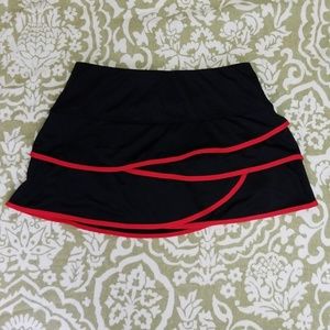 Lucky in Love Sz S Exercise Skort Stretchy Red Blk